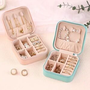 Luxurious Velvet Faux Leather Jewelry Organizer Box Portable Travel Organizer